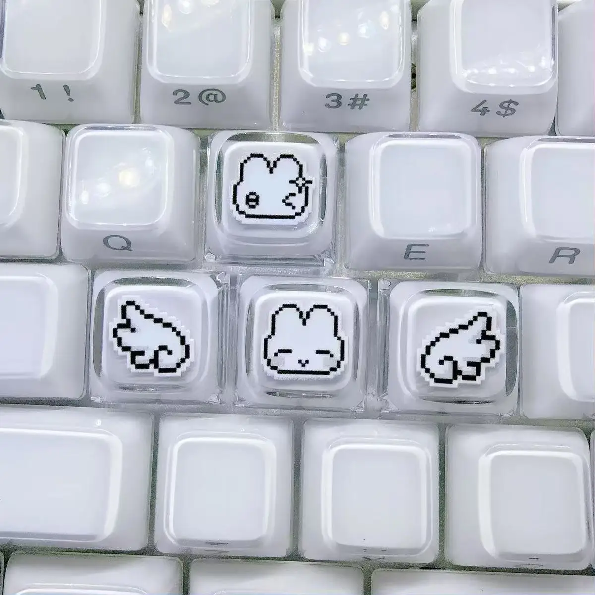 4pcs Cute Pixel Rabbit Express - огляд і ціна Gaming Accessories Aesthetic